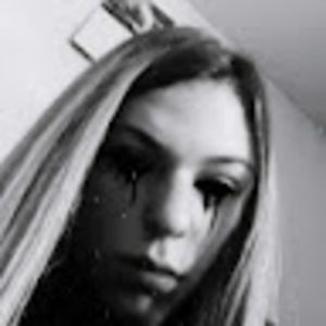 Meet your Posher, Lilly